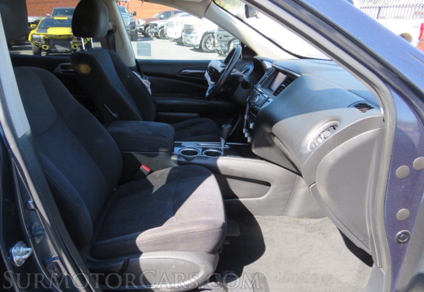 2013 Nissan Pathfinder - Image 26