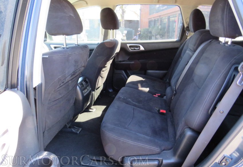 2013 Nissan Pathfinder - Image 31