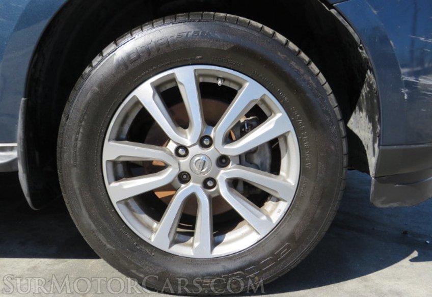 2013 Nissan Pathfinder - Image 16