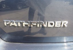 2013 Nissan Pathfinder - Image 20