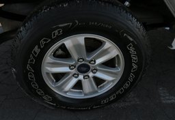 2019 Ford F-150 - Image 40