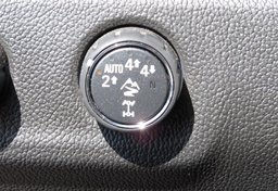 2020 Chevrolet Colorado - Image 46