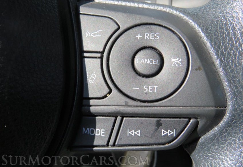 2020 Toyota Corolla - Image 30