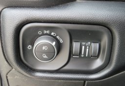 2019 Ram 1500 - Image 40