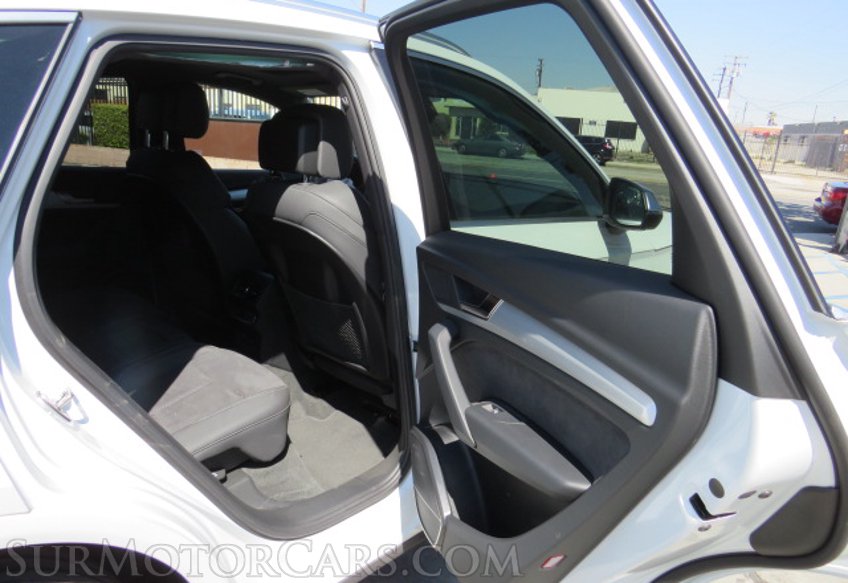 2021 Audi SQ5 - Image 23