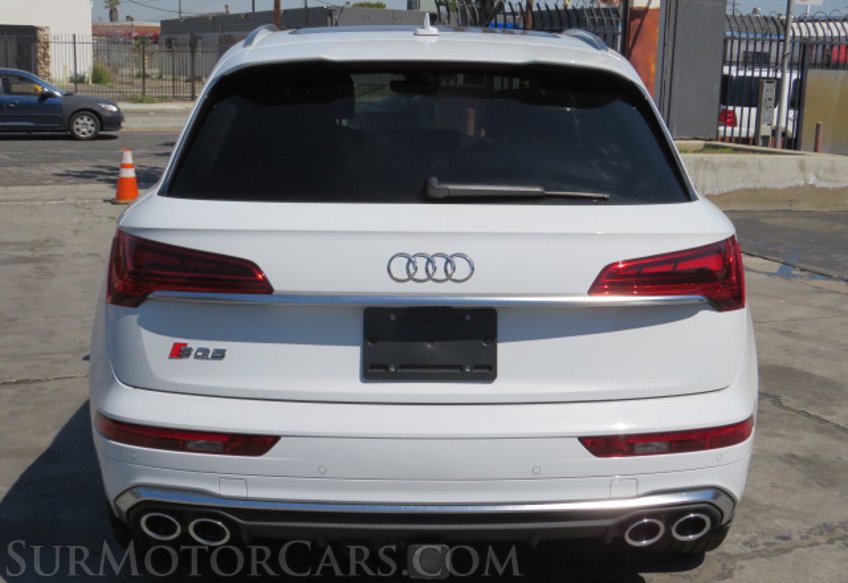 2021 Audi SQ5 - Image 10