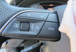 2021 Audi SQ5 - Image 34