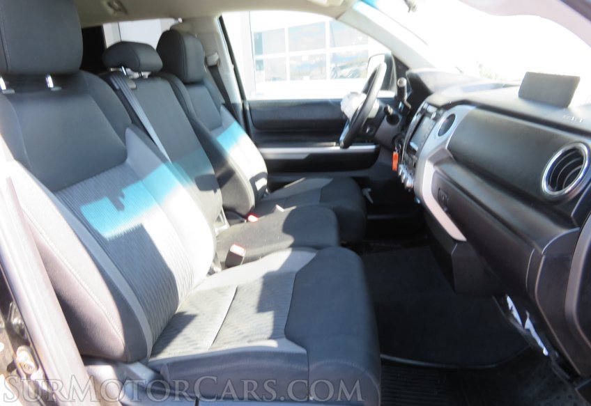 2016 Toyota Tundra 4WD Truck - Image 27
