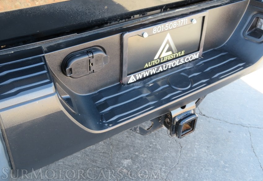 2016 Toyota Tundra 4WD Truck - Image 22