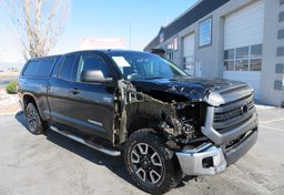 2016 Toyota Tundra 4WD Truck - Image 4