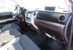 2016 Toyota Tundra 4WD Truck - Image 23