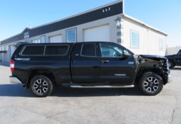 2016 Toyota Tundra 4WD Truck - Image 10