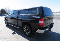 2016 Toyota Tundra 4WD Truck - Image 8
