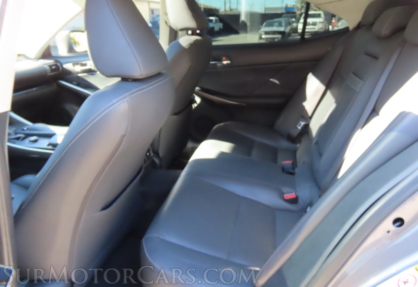2015 Lexus IS 250 - Image 26