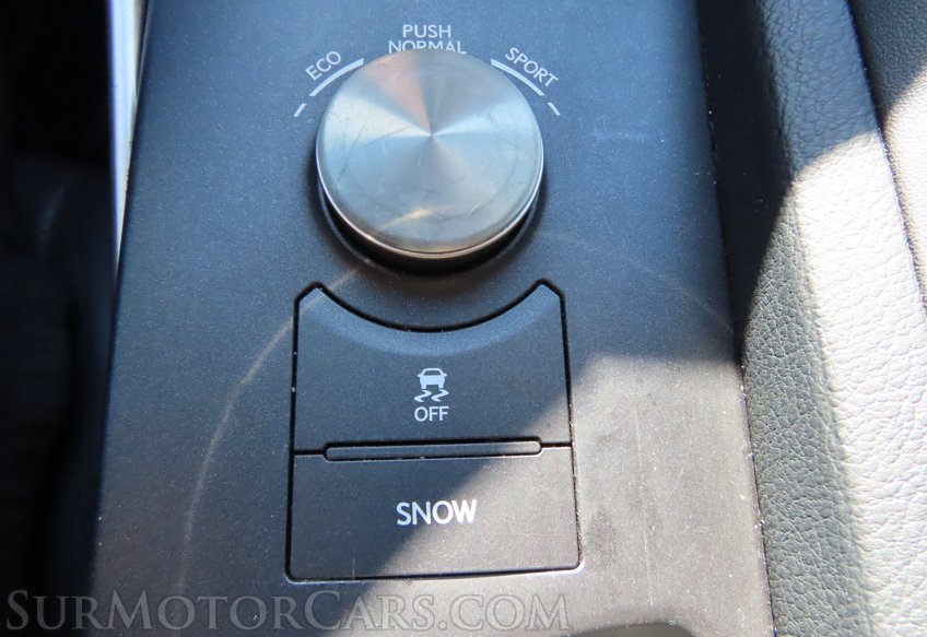 2015 Lexus IS 250 - Image 44