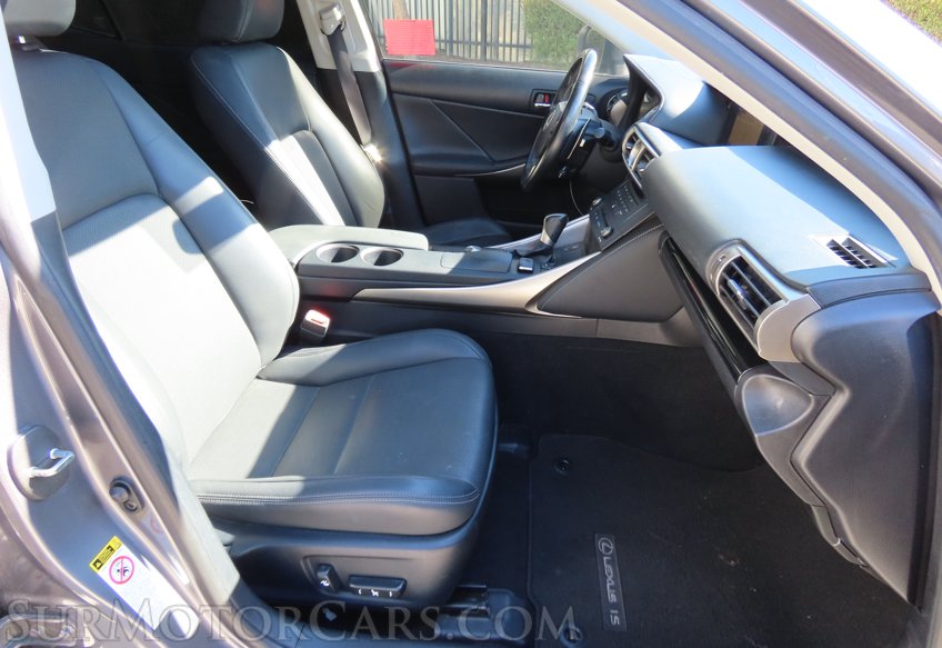 2015 Lexus IS 250 - Image 29