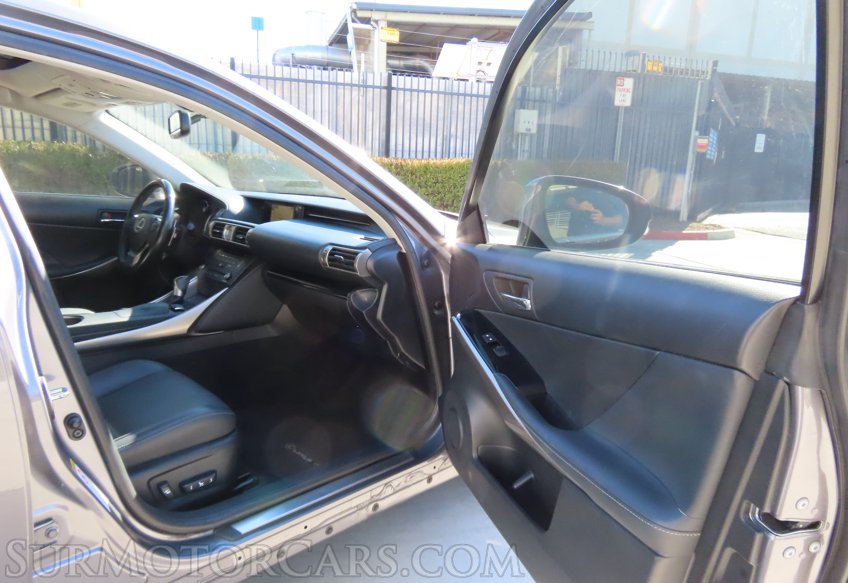 2015 Lexus IS 250 - Image 21