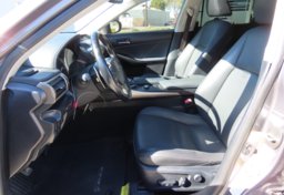 2015 Lexus IS 250 - Image 28