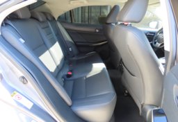 2015 Lexus IS 250 - Image 27