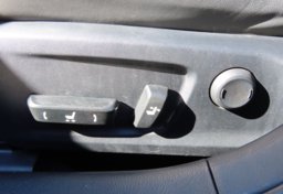 2015 Lexus IS 250 - Image 52