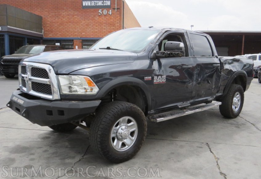 2018 Ram 2500 - Image 3