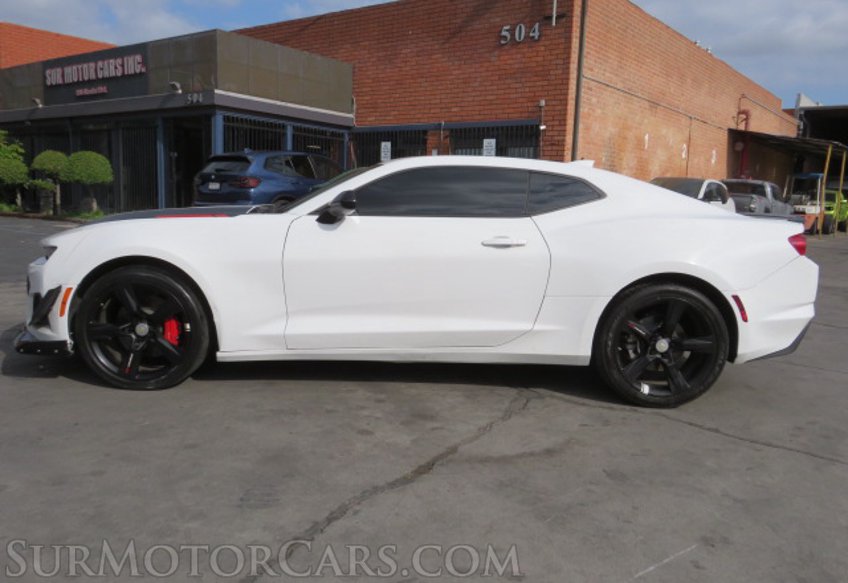 2021 Chevrolet Camaro - Image 5