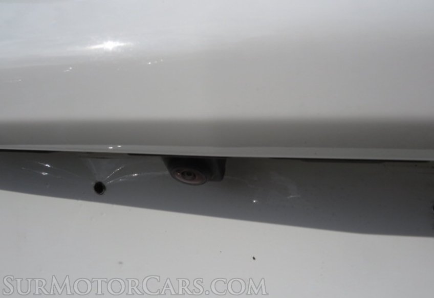 2021 Chevrolet Camaro - Image 17