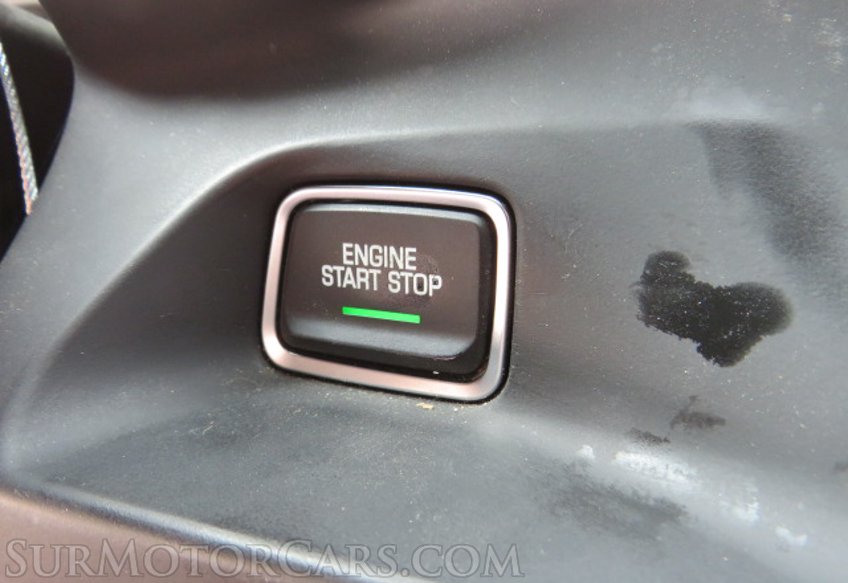 2021 Chevrolet Camaro - Image 31