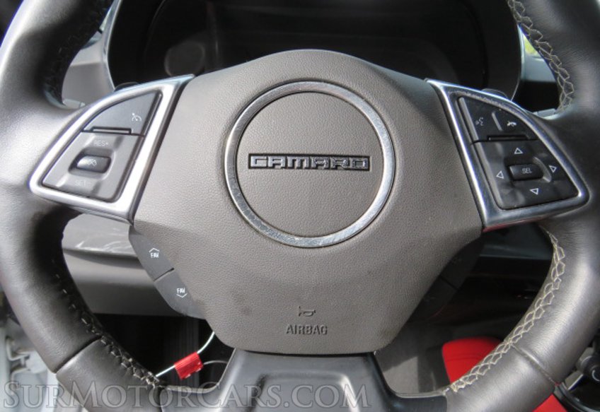 2021 Chevrolet Camaro - Image 28