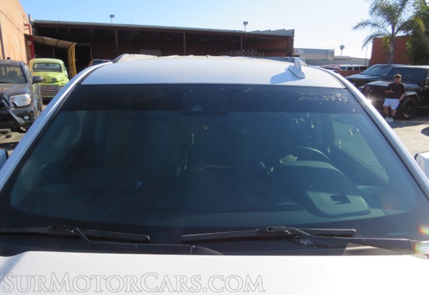 2020 Chevrolet Tahoe - Image 13