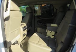 2020 Chevrolet Tahoe - Image 31