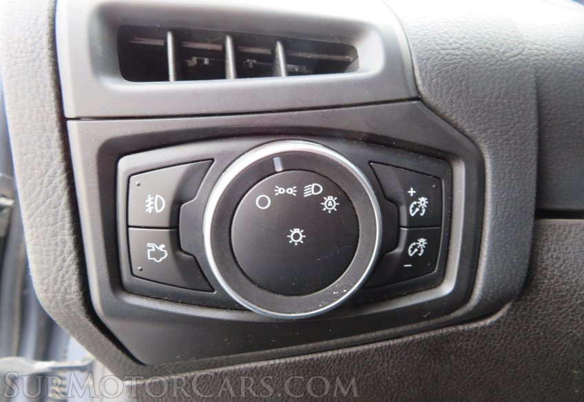 2017 Ford Focus - Image 37