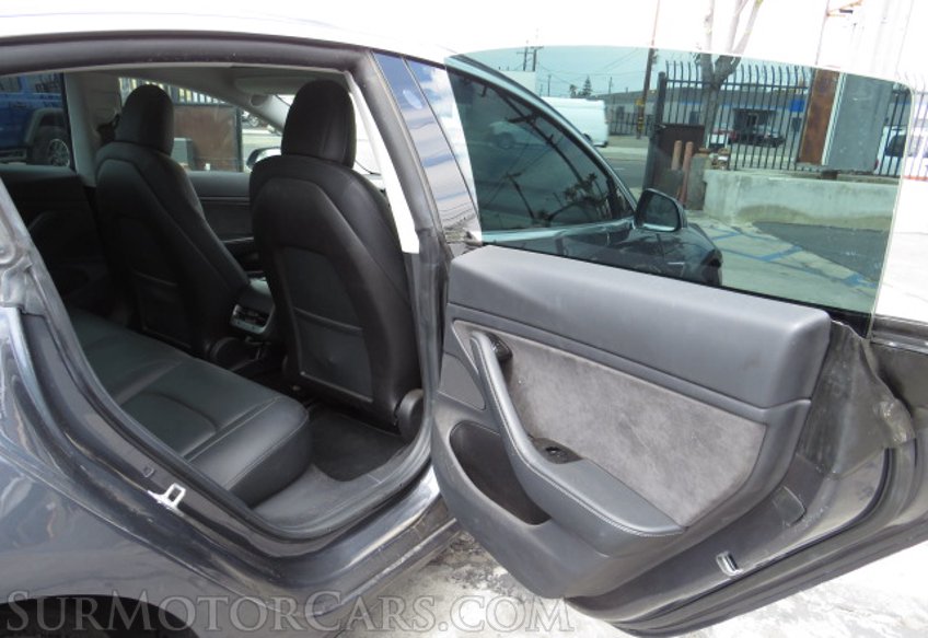 2019 Tesla Model 3 - Image 20