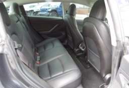 2019 Tesla Model 3 - Image 28