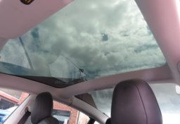 2019 Tesla Model 3 - Image 39