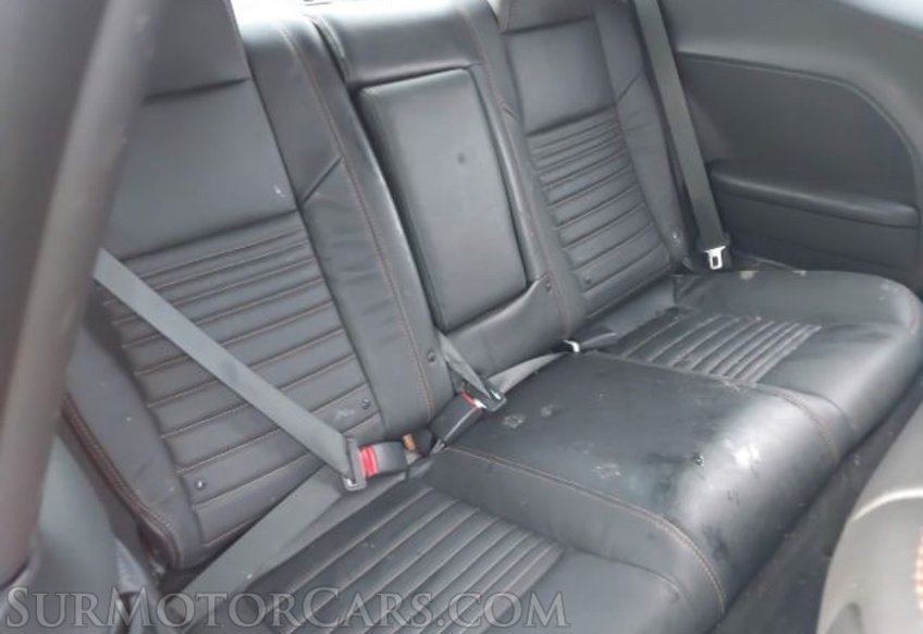 2014 Dodge Challenger - Image 11