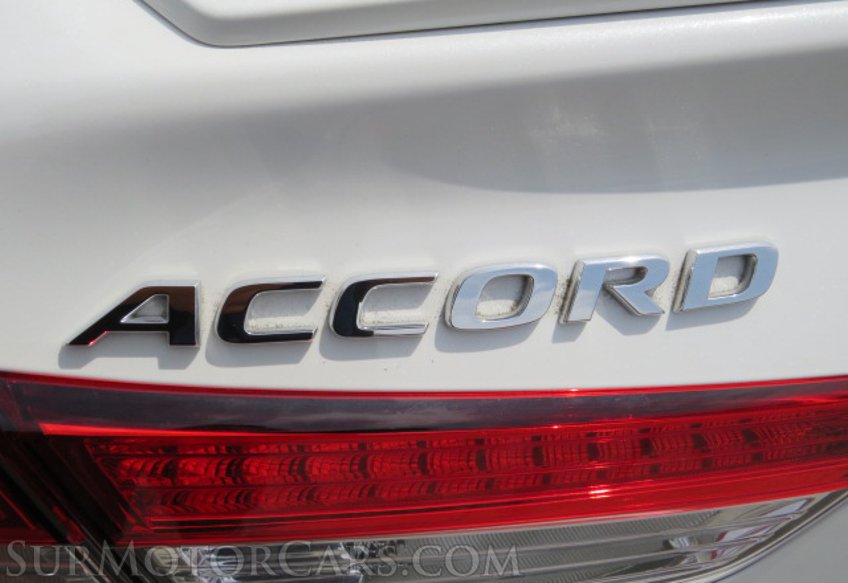 2020 Honda Accord Sedan - Image 19
