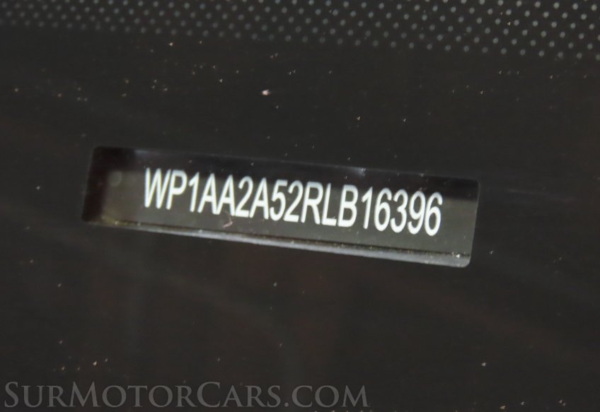 2024 Porsche Macan - Image 52