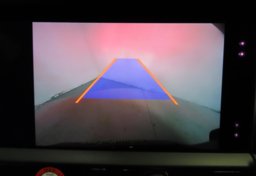 2024 Porsche Macan - Image 38