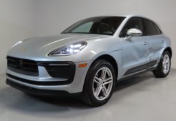 2024 Porsche Macan - Image 4