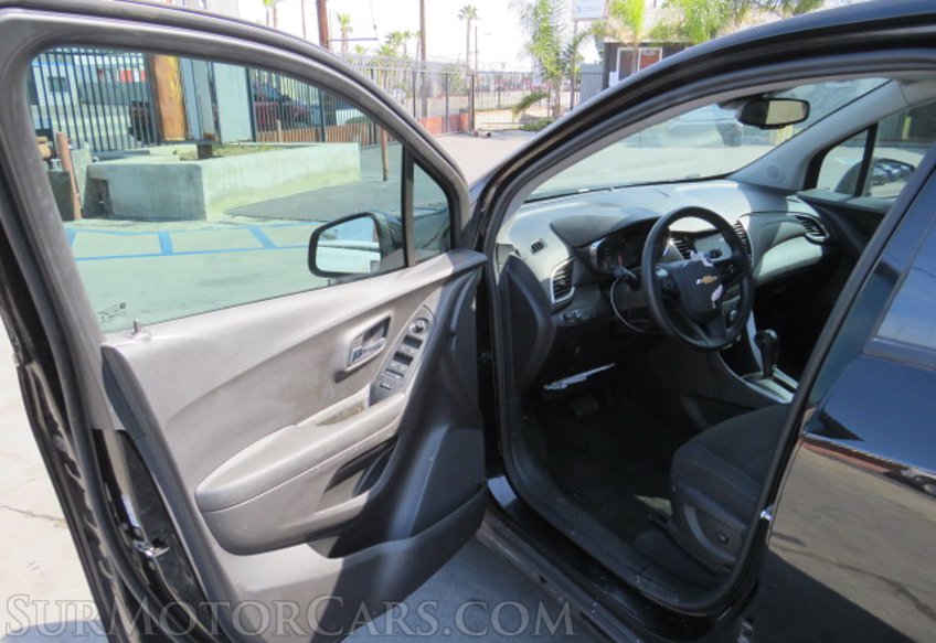 2020 Chevrolet Trax - Image 19