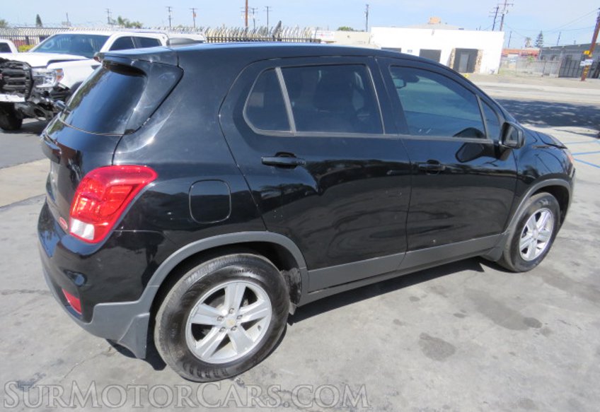 2020 Chevrolet Trax - Image 6