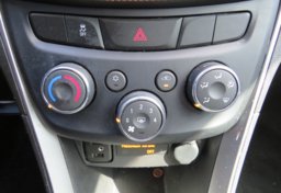 2020 Chevrolet Trax - Image 39