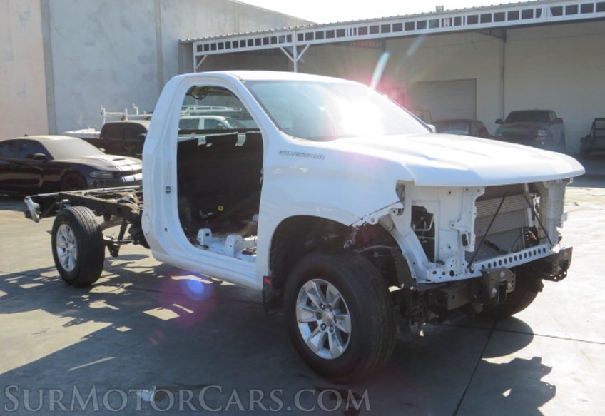 2023 Chevrolet Silverado 1500 - Image 3