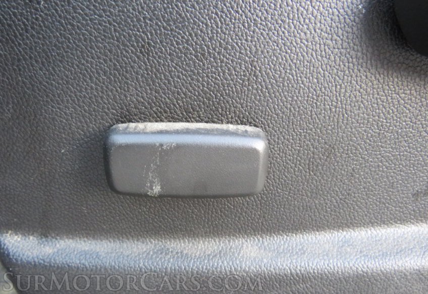 2019 Chevrolet Colorado - Image 42