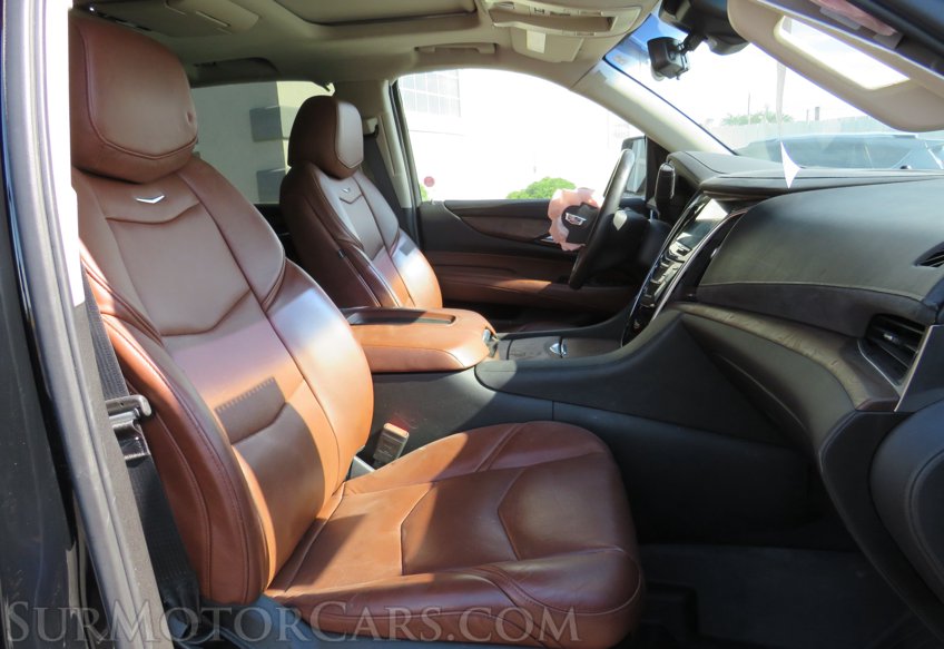 2019 Cadillac Escalade ESV - Image 26
