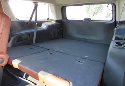 2019 Cadillac Escalade ESV - Image 34