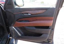 2019 Cadillac Escalade ESV - Image 63