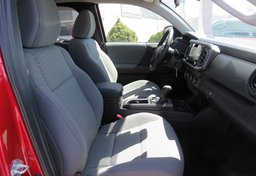 2022 Toyota Tacoma 4WD - Image 28