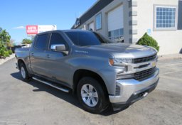 2019 Chevrolet Silverado 1500 - Image 3
